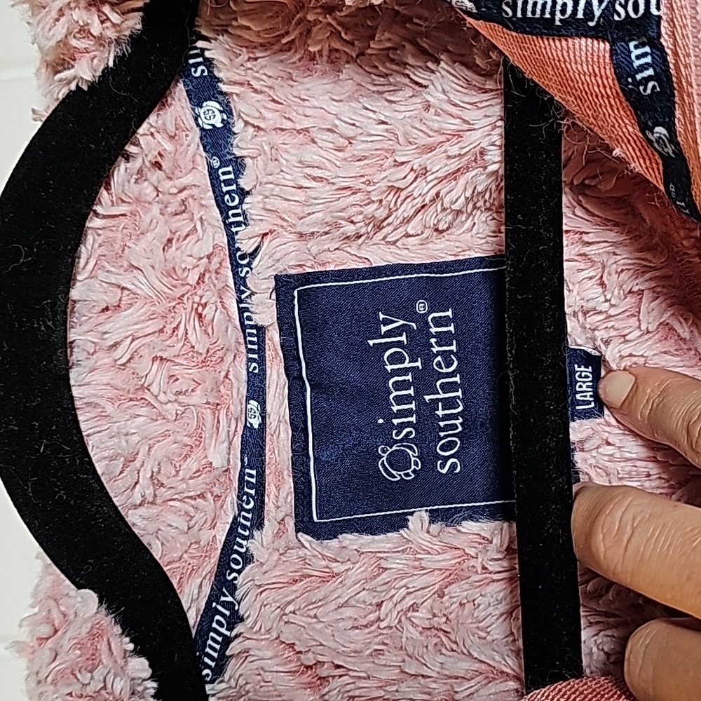 Simply Southern L fleece pullover - Picture 2 of 15